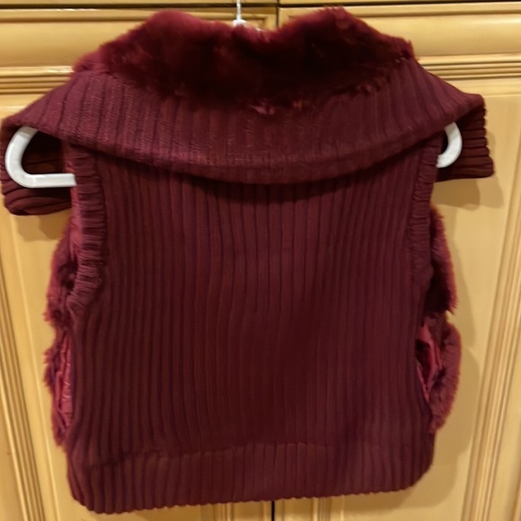 Ladies outerwear vest size S NWT - Picture 4 of 4